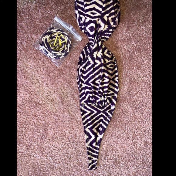 NWOT Victoria’s Secret Bikini Top - Picture 7 of 8